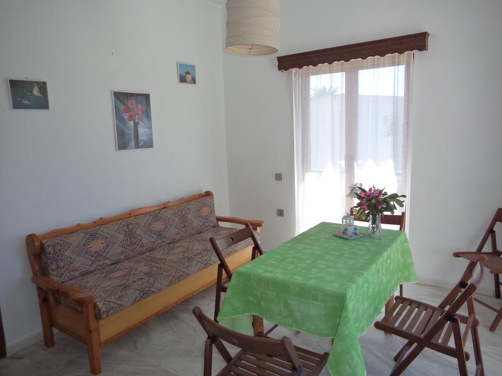 Renesis Studios Lithakia  Cameră foto